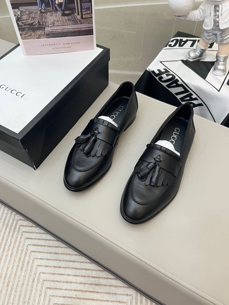 Gucci Leather Shoes